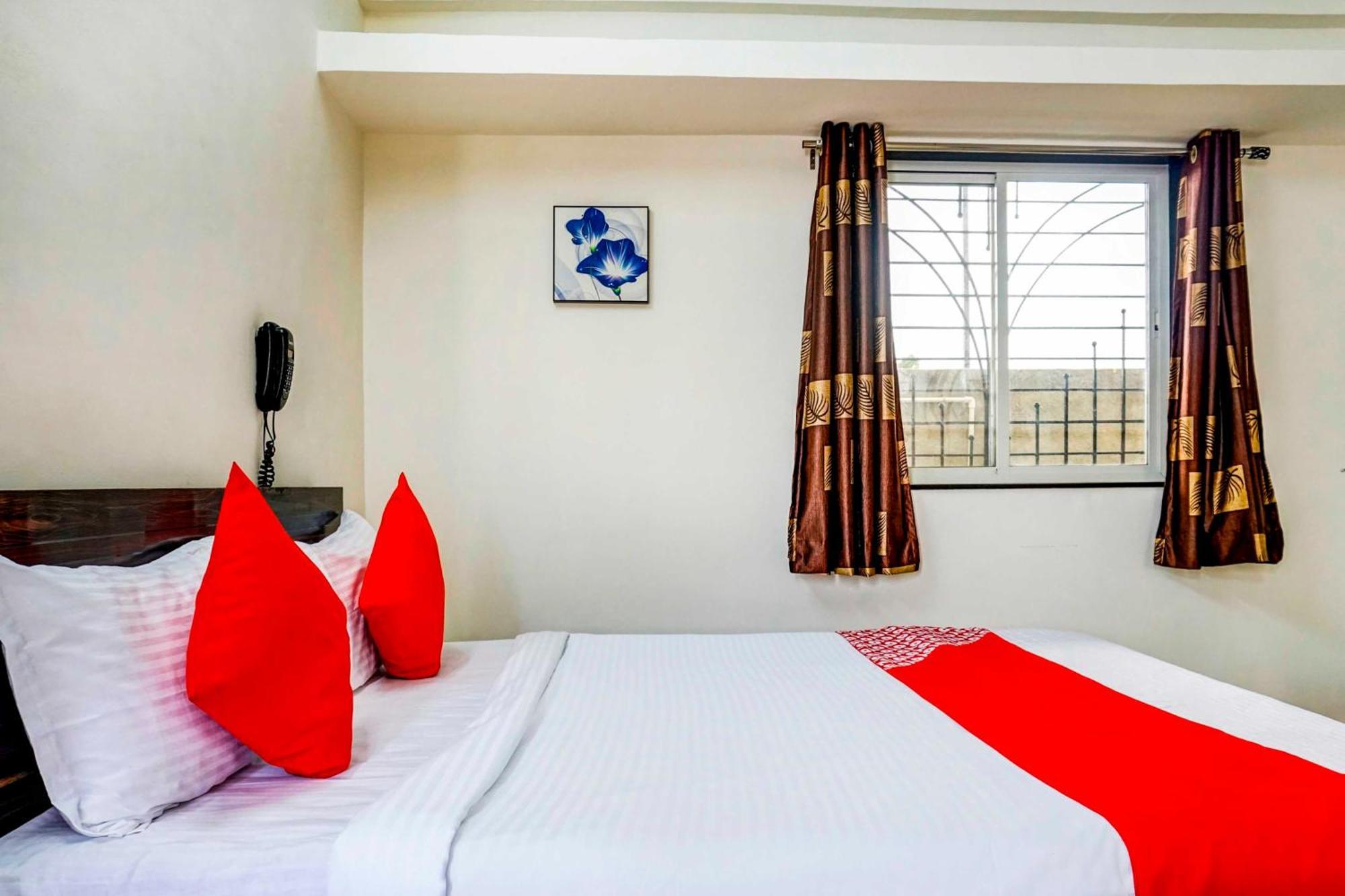 Hotel O Komfort Inn Pune Eksteriør bilde